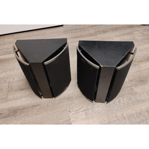 Polk Audio F/xi3 dynamic Balance Speakers pair Left and right